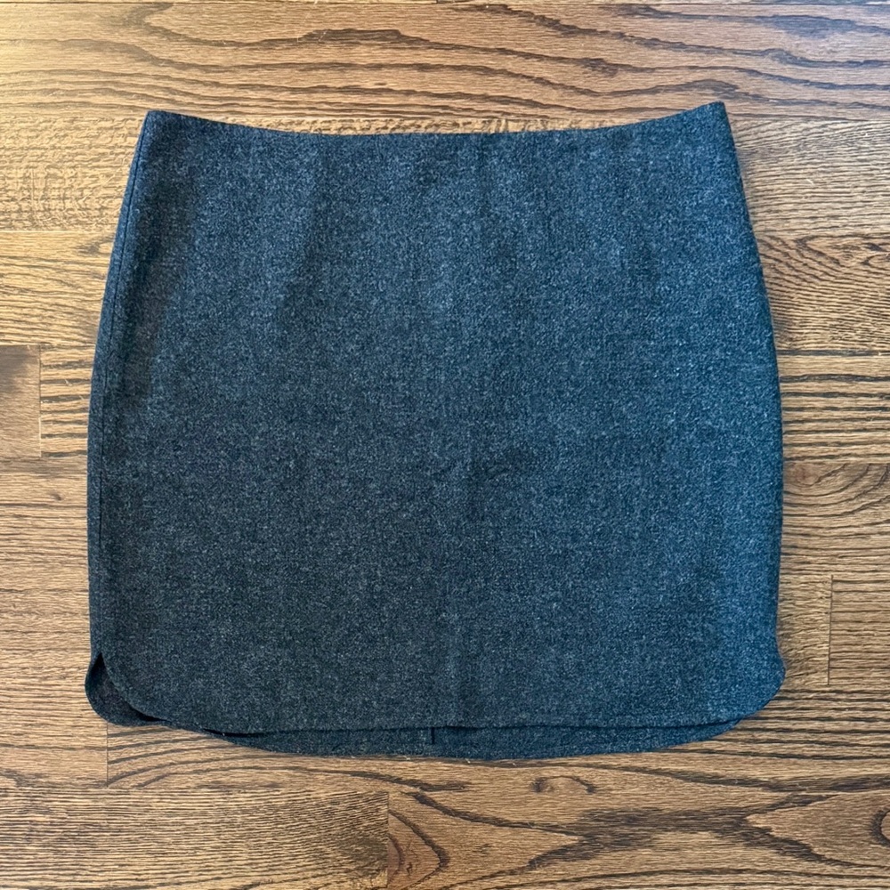 Madewell Shirttail Mini Skirt | Size 10